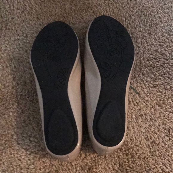 Steve Madden nude flats - Picture 3 of 3